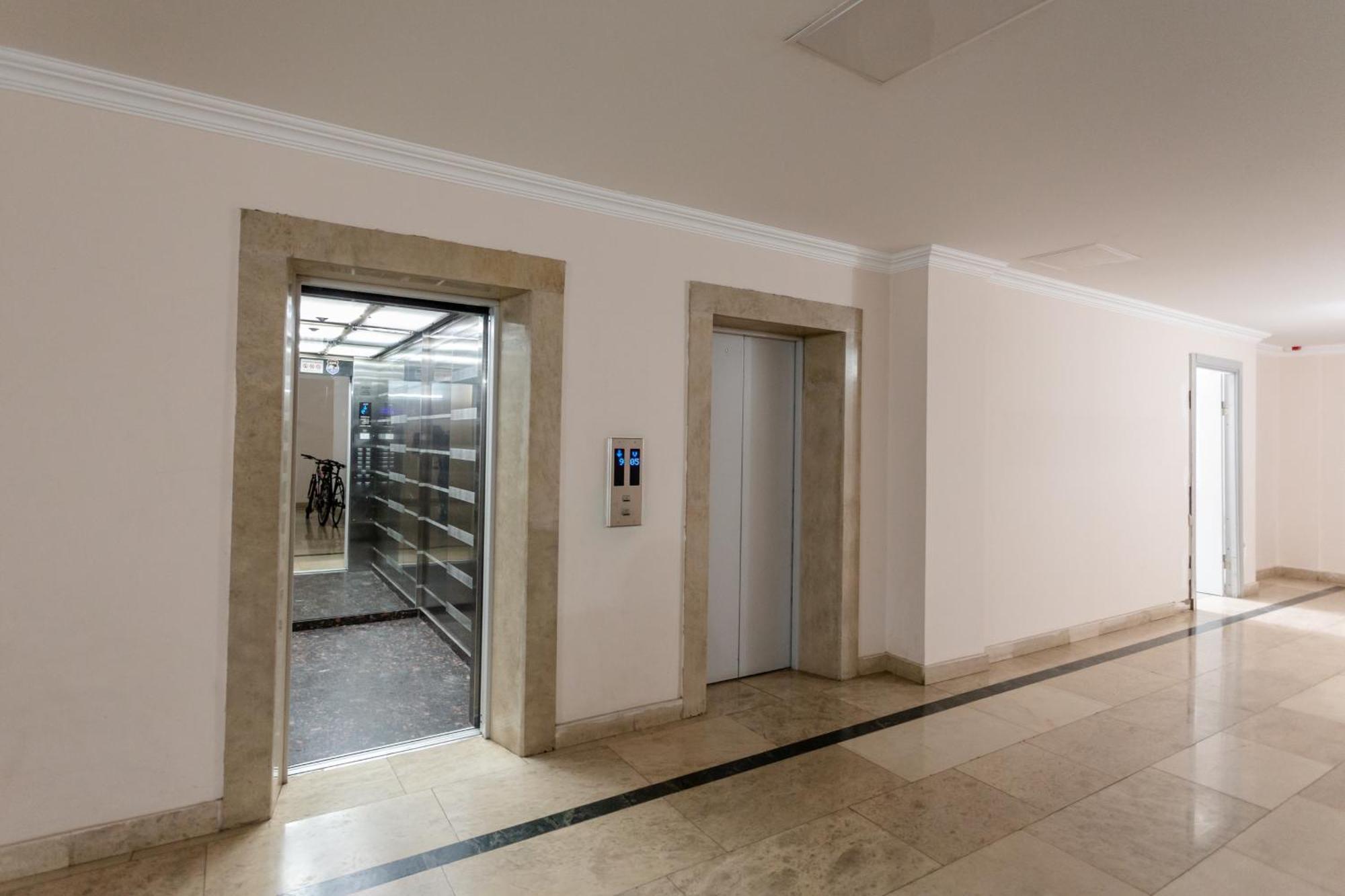 טביליסי City Luxury Apartment L מראה חיצוני תמונה