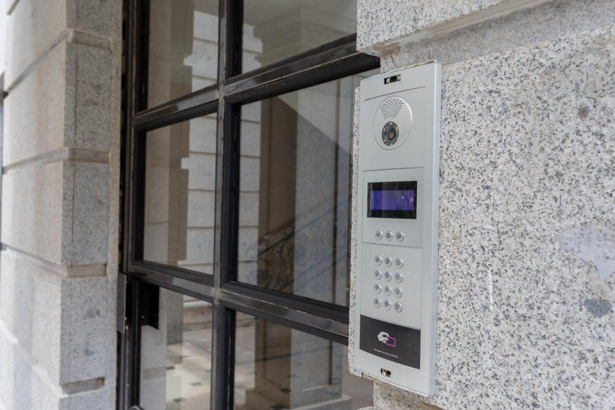 טביליסי City Luxury Apartment L מראה חיצוני תמונה