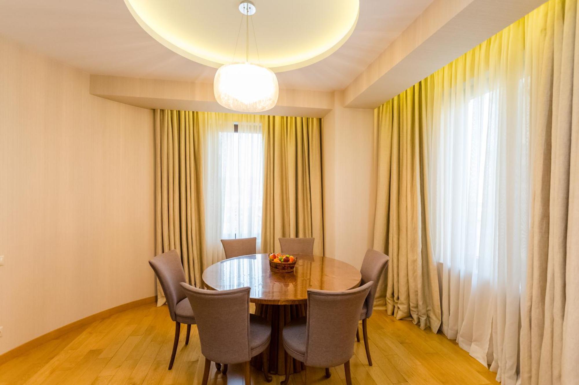 טביליסי City Luxury Apartment L מראה חיצוני תמונה